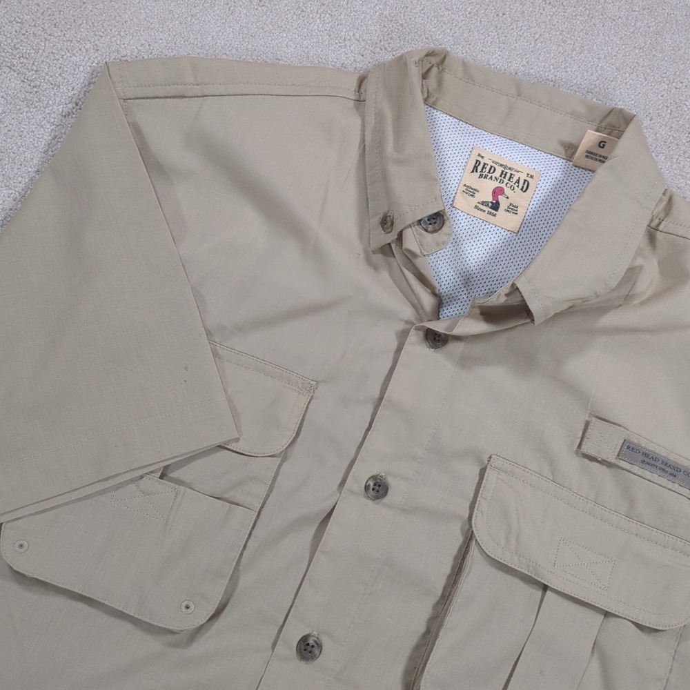 Red Head Fishing Shirt Mens Large Short Sleeve Vented Beige Tan Tackle Pockets